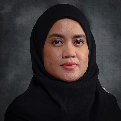 Mrs Fettie Nadia Salleh
